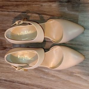 Size 6.5 Kelly & Katie